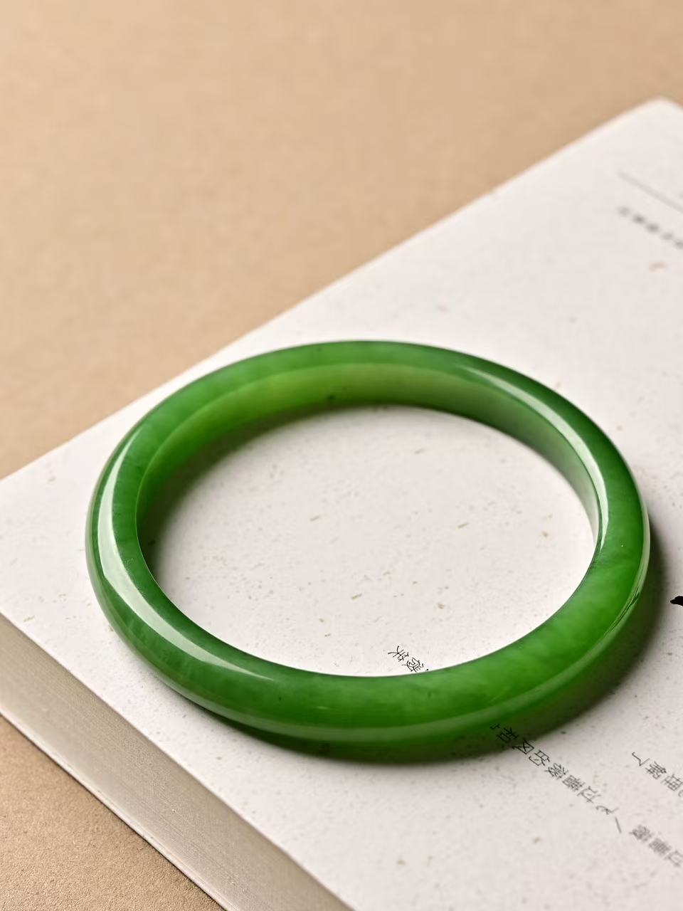 Size selection of jade bracelets for different age groups