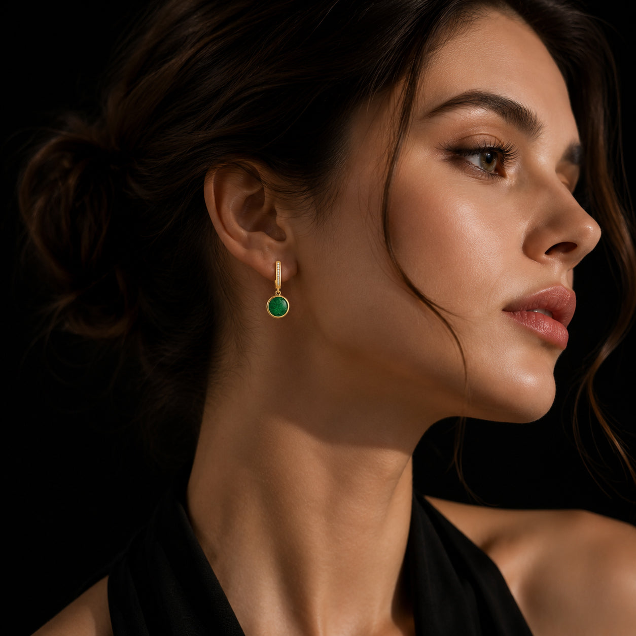 Round Green Jadeite Jade Drop Earrings in Gold