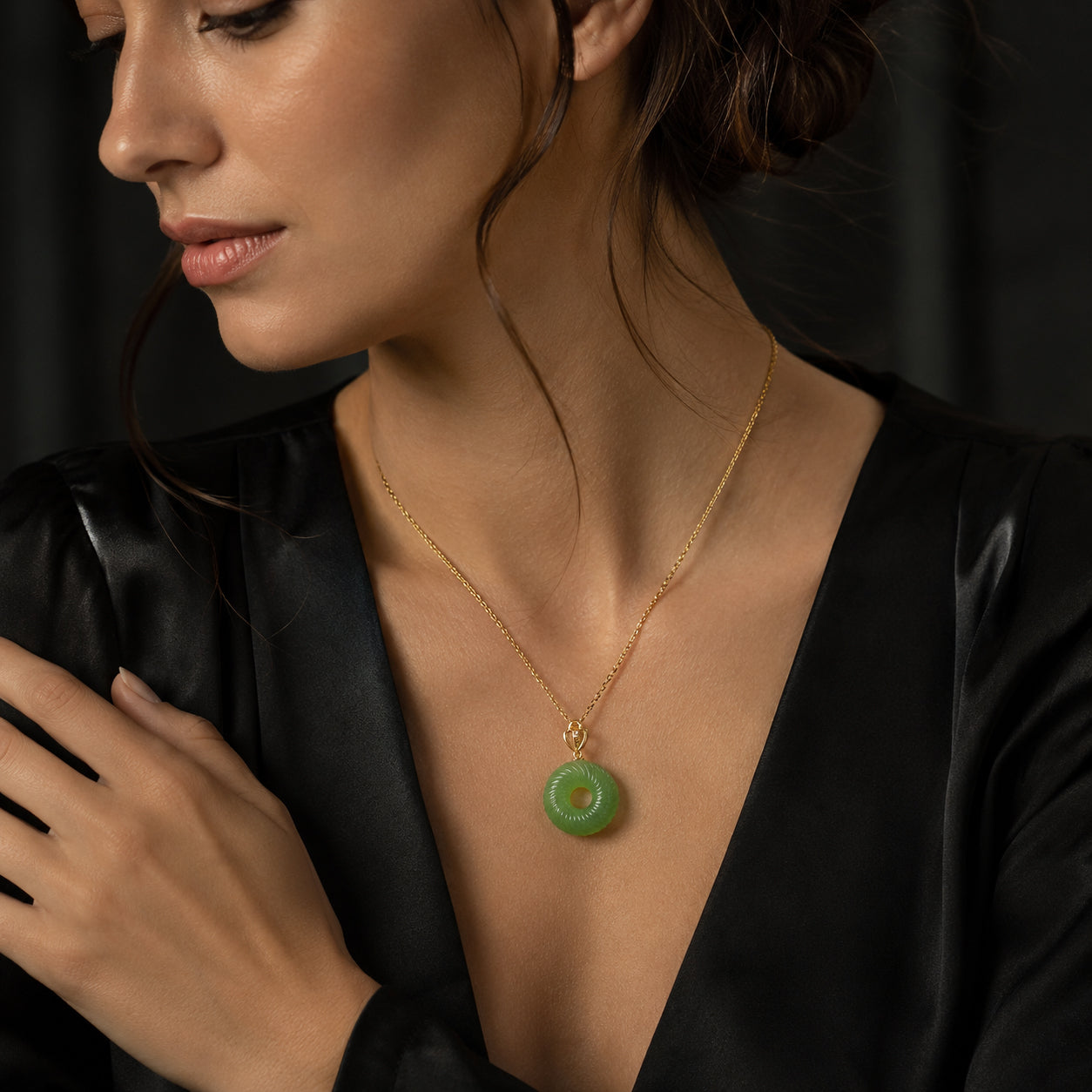 Natural Green Jade Spiral Ping An Kou Necklace – 46cm S925 Silver & 18K Gold Clasp, Symbol of Peace & Good Fortune