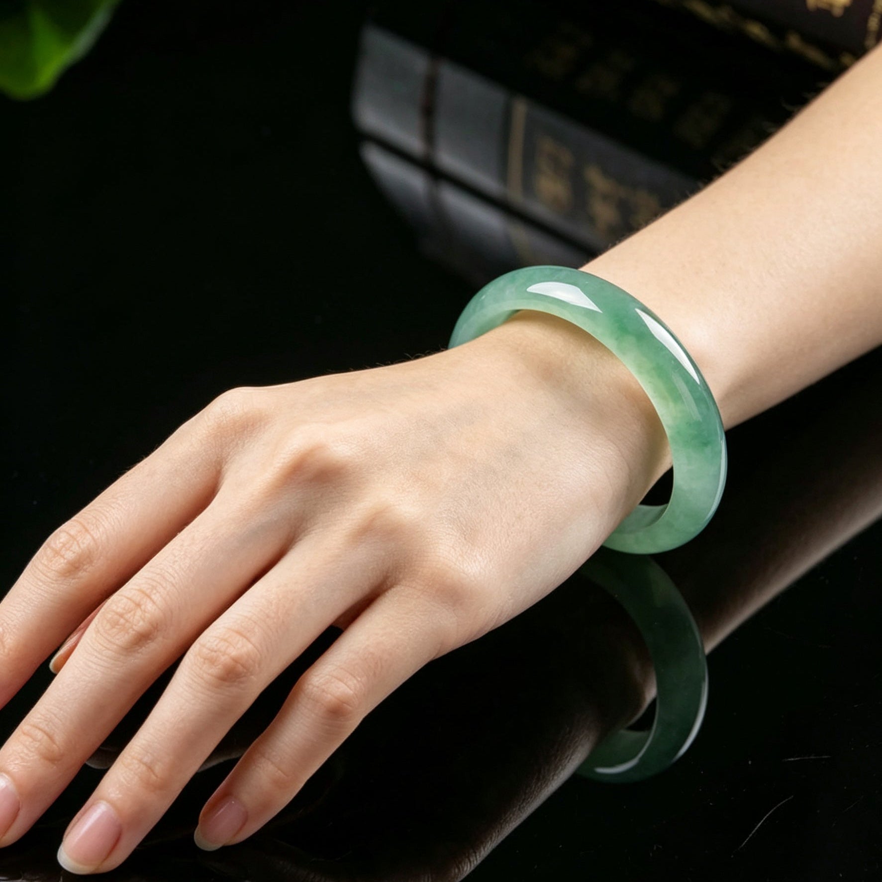 Natural Green Jade Bangle – Authentic Jade Jewelry for Harmony & Positive Energy