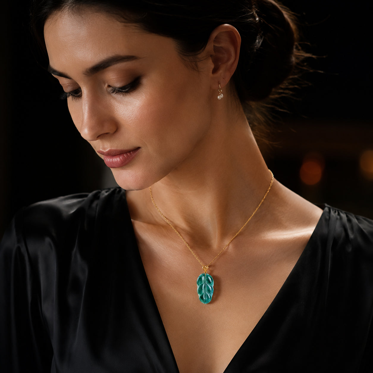 Natural Jadeite Blue Leaf Pendant Necklace for Women – 18K Gold