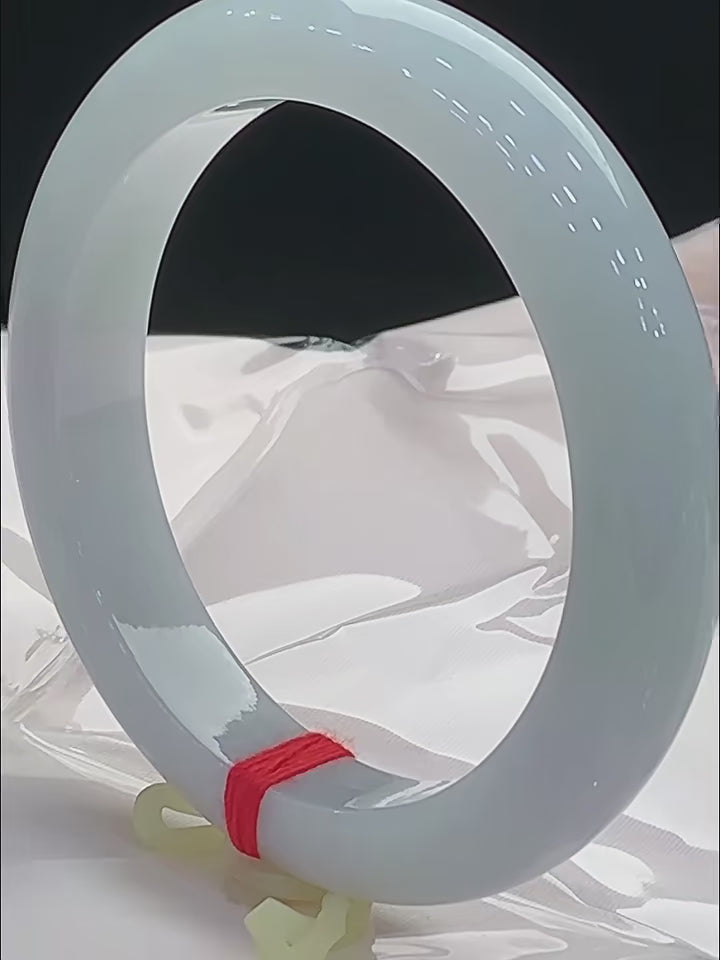 Natural-White-Jade-Bangle-7-8mm-Width-Side-View