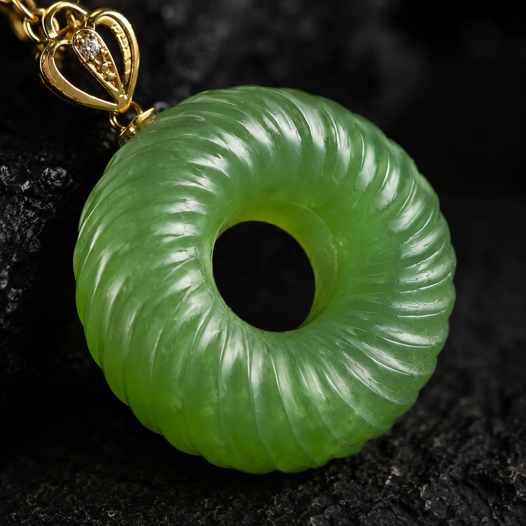 Natural Green Jade Spiral Ping An Kou Necklace – 46cm S925 Silver & 18K Gold Clasp, Symbol of Peace & Good Fortune